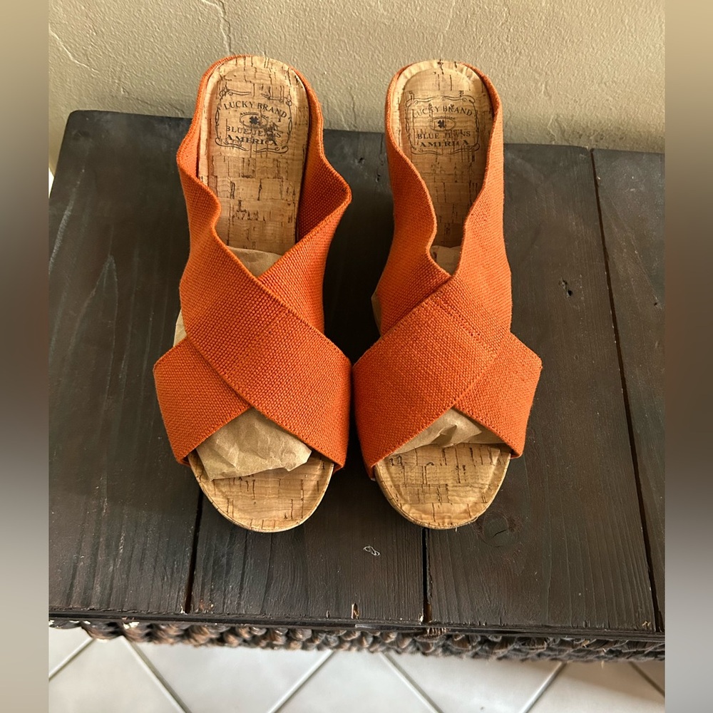 Lucky Brand Women's Burnt Orange Mules